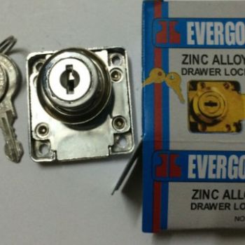 KHÓA TỦ VUÔNG 40X40