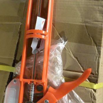 Súng bắn keo Hàn Quốc silicone MCK